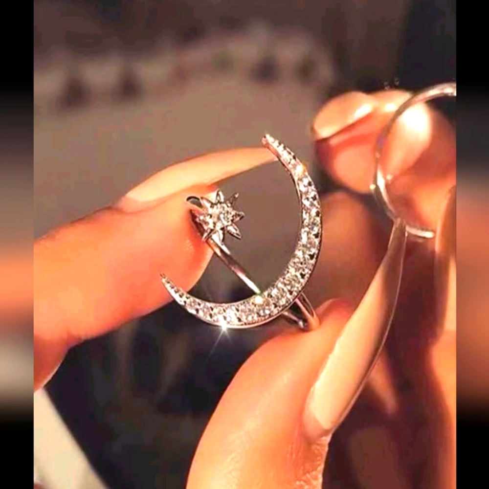 New Moon Ring One Size - Picture 4 of 4